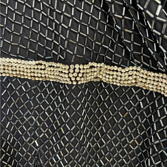 Mac duggal - Picture 4 of 6